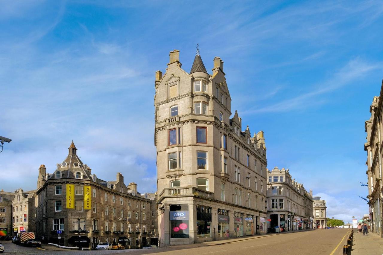 Luxury 2 Bedroom City Centre Apartment With Panoramic Views And High Ceilings Aberdeen Buitenkant foto